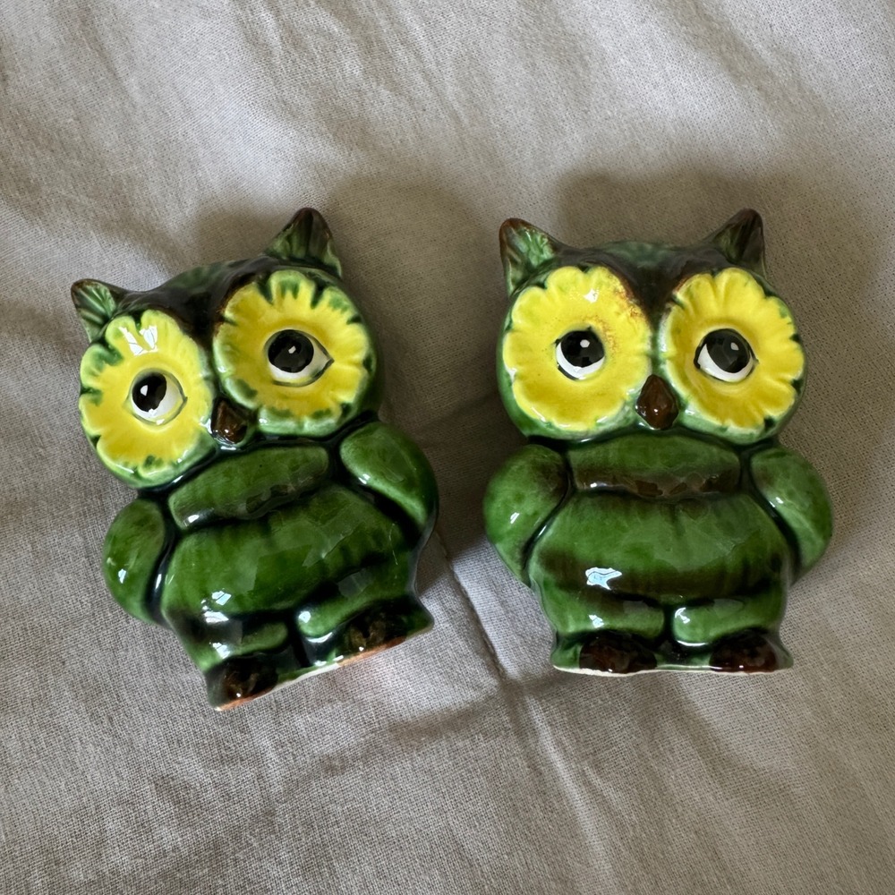 Vintage Lefton Owl Salt & Pepper Shakers Green Yellow Mid Century H6836 Japan
